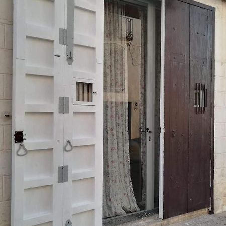 Suite Independiente De 45 M2 Con Banera En Pleno Casco Viejo Алтеа Екстер'єр фото