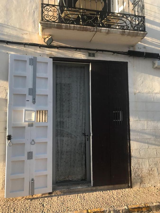 Suite Independiente De 45 M2 Con Banera En Pleno Casco Viejo Алтеа Екстер'єр фото